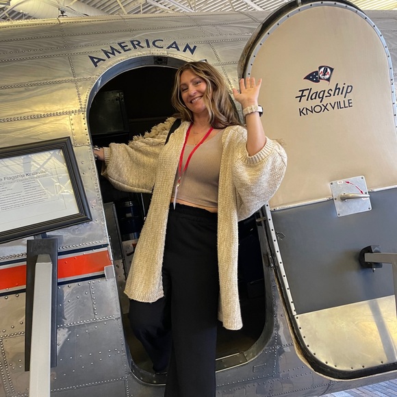 Meet your Posher, Darci - Picture 7 of 8